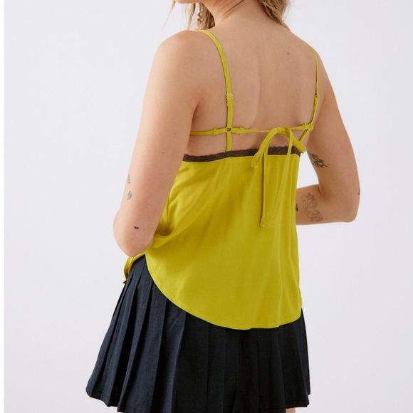 Urban outfitters Louise green adjustable spaghetti strap lace cami w/ tie back - Picture 2 of 10